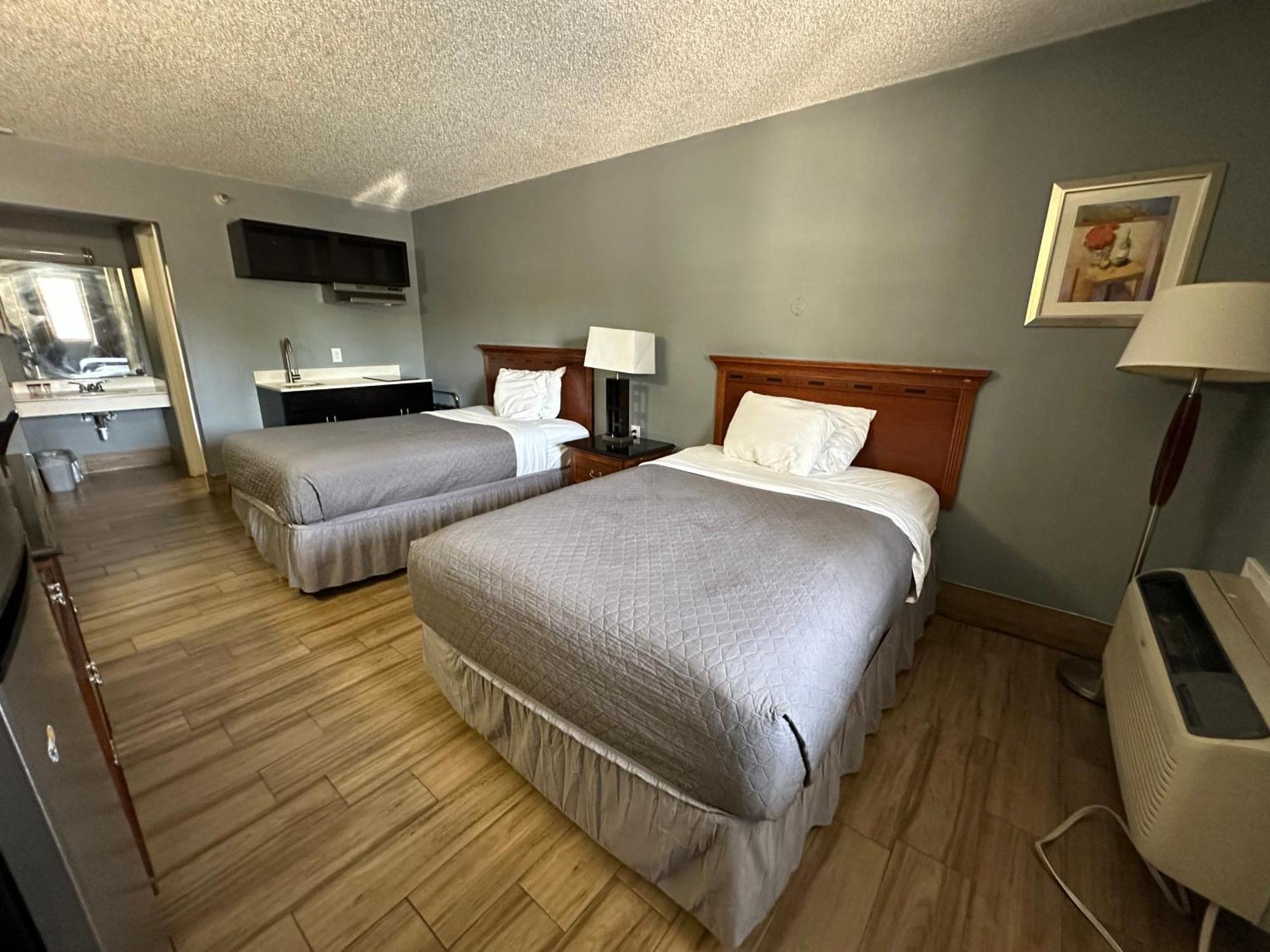Hillview Inn At Six Flags Fiesta San Antonio Bagian luar foto